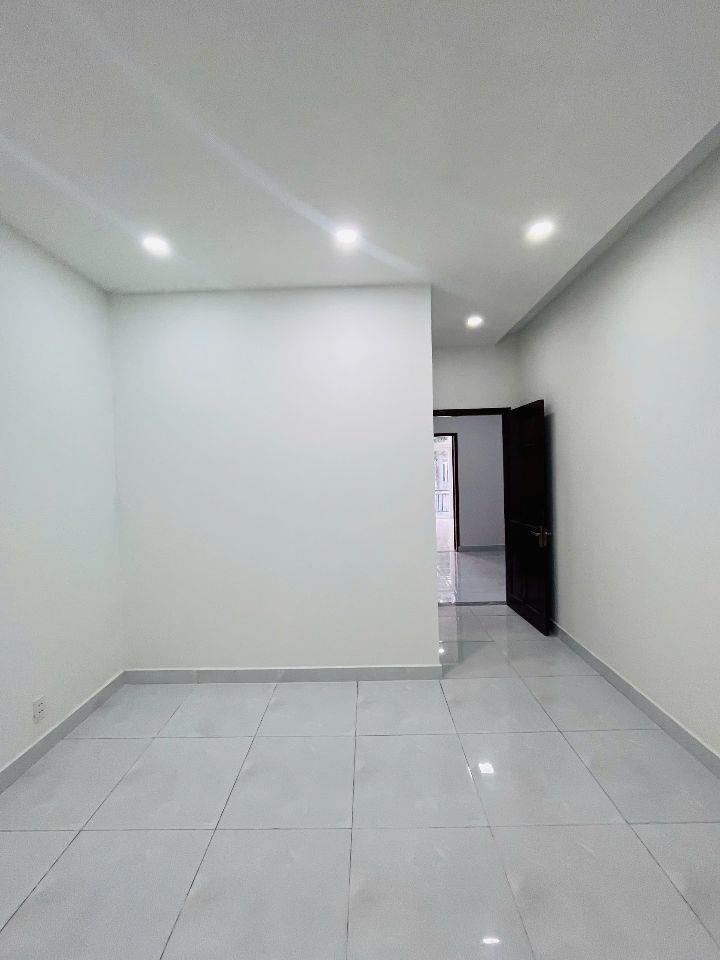 Sock ! Shophouse kinh doanh, mặt tiền 25m, Cạnh Căn Góc Ngã Tư