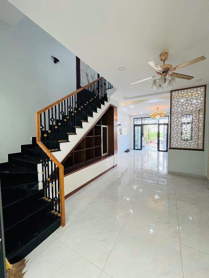 Cắt Lỗ Nhà Phố View Công Viên (75m2| Vào Ở Ngay). Đẹp Suất Xắc Luôn
