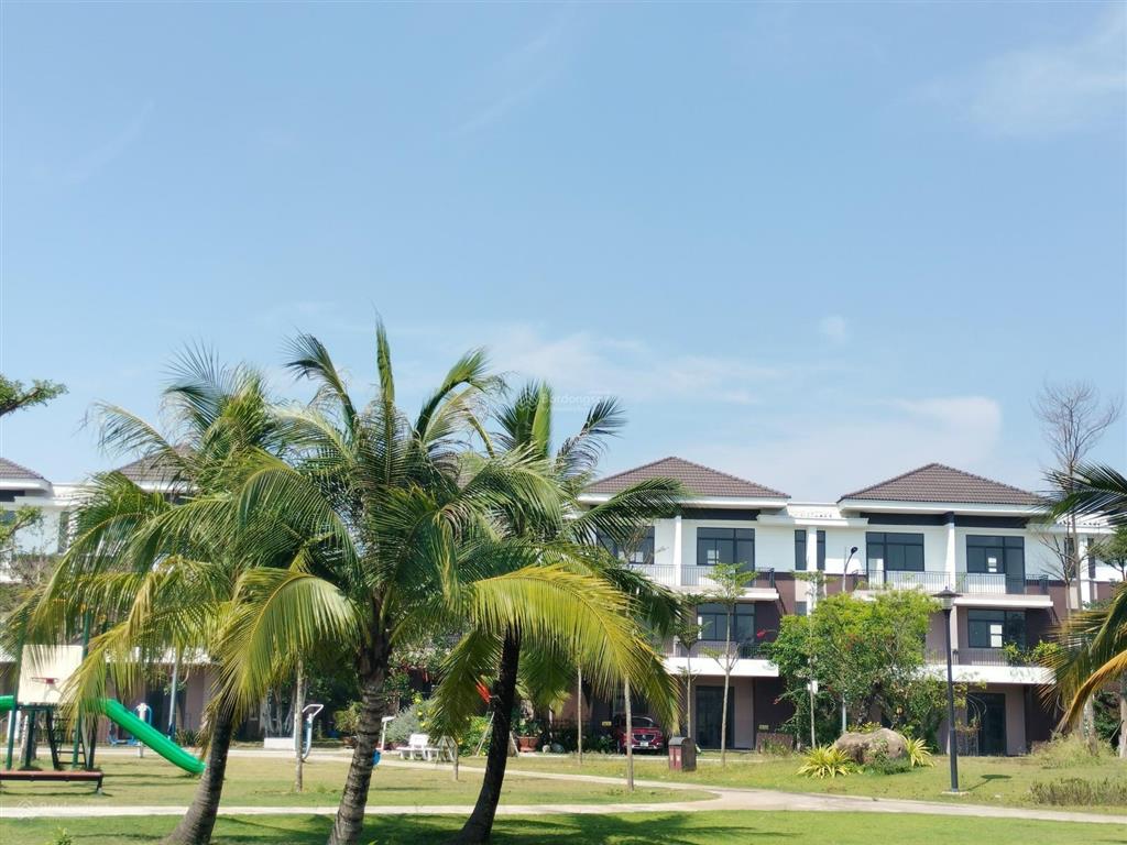 Bạn Đã Biết Căn Biệt Thự View Công Viên Phúc An Chưa ? (Em HuY)