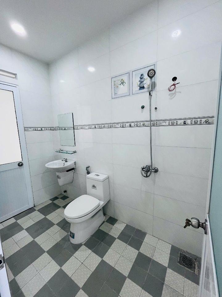 Căn Này Lúc Trước Chưa Có Sổ Khách Chê | Bây Giờ Lại Hót