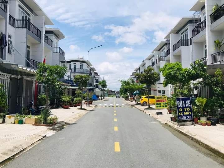Căn Này Lúc Trước Chưa Có Sổ Khách Chê | Bây Giờ Lại Hót