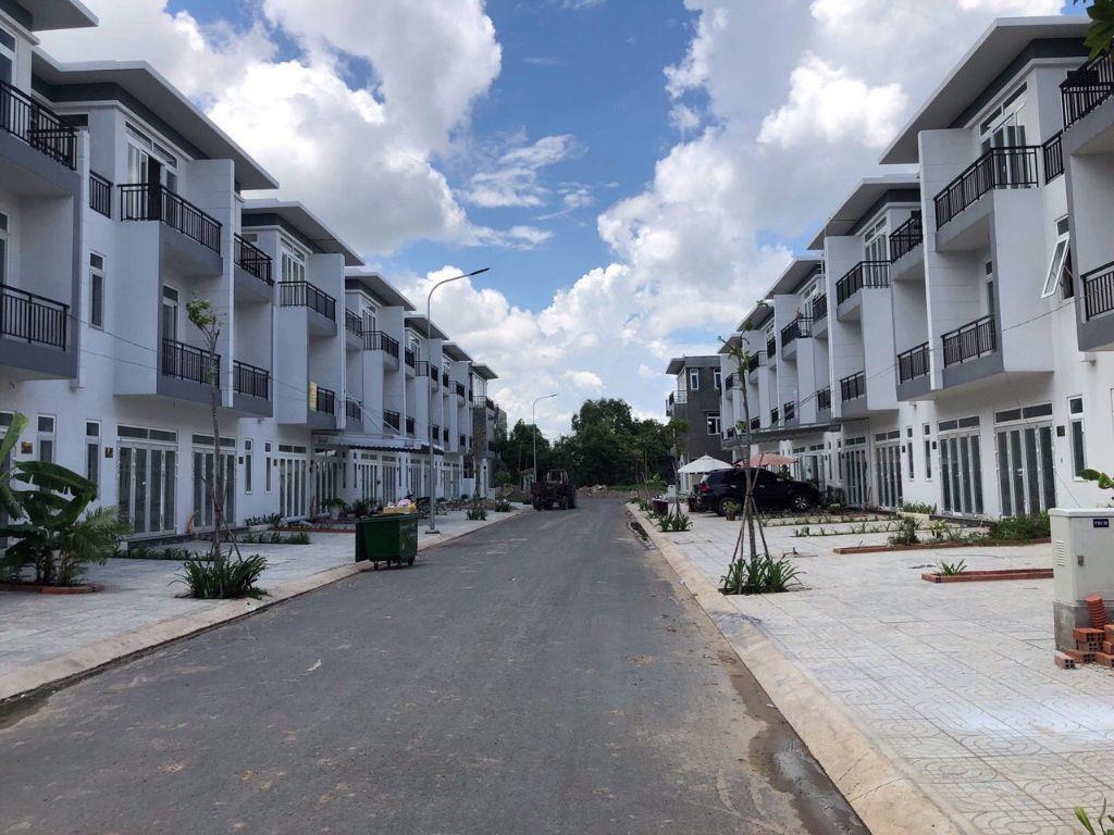 Căn Này Lúc Trước Chưa Có Sổ Khách Chê | Bây Giờ Lại Hót