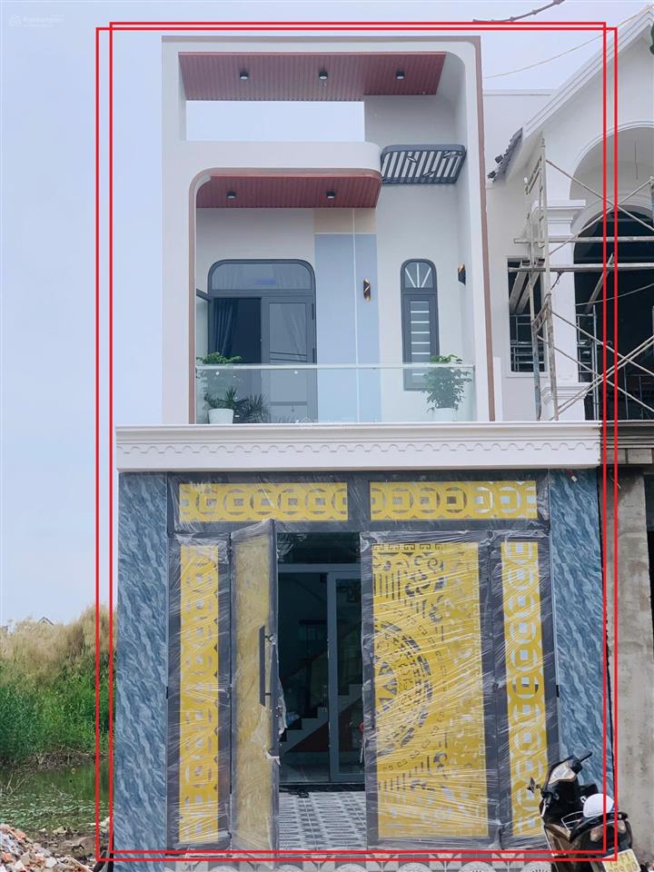 Bán nhà đối diện công viên, 4pn, sổ hoàn công (1 trệt 1 lầu)