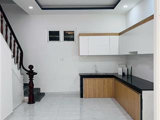 Đi nước ngoài| cần bán nhà phố thương mại, trục kinh doanh sầm uất, cạnh căn góc ngã tư