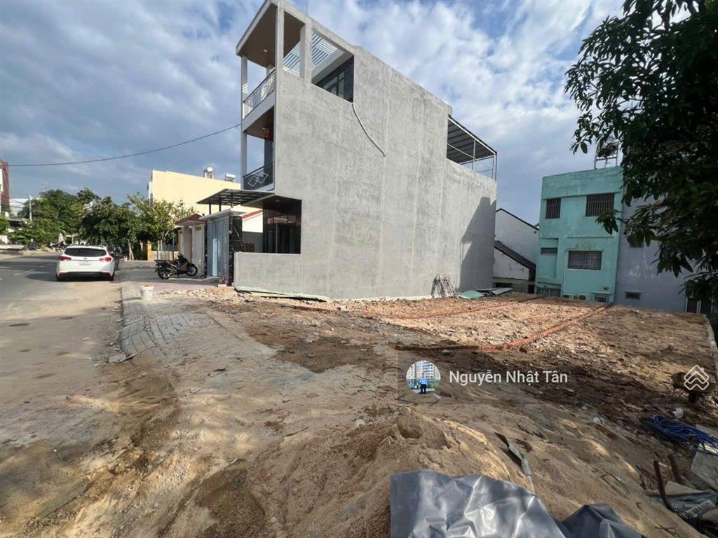 4x23,8x23,12x23 mặt tiền nguyễn đình chiểu đường 7.5m gần đoàn khuê