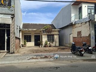 Đất trống rộng 8,2m mặt tiền nguyễn hoàng  hải châu