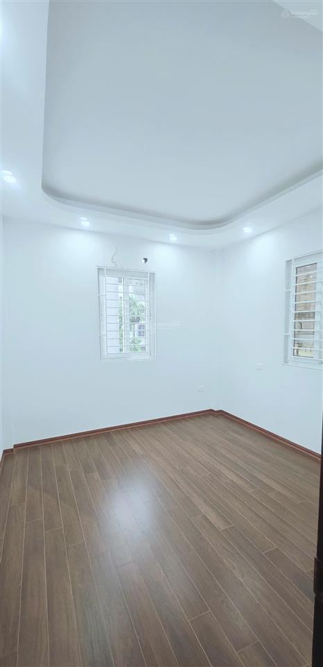 Nhà đẹp ngay nhổn dân xây ô tô 7 chỗ đỗ cửa40m25 tầng nhỉnh 5 tỷ