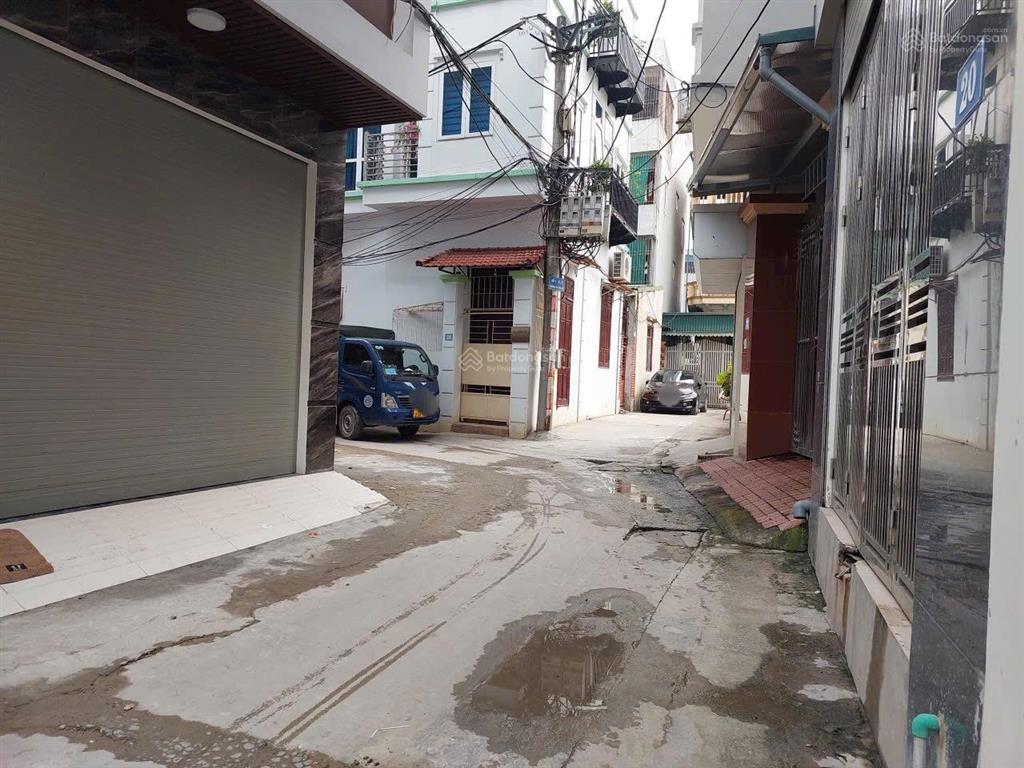 Nhà đẹp ngay nhổn dân xây ô tô 7 chỗ đỗ cửa40m25 tầng nhỉnh 5 tỷ