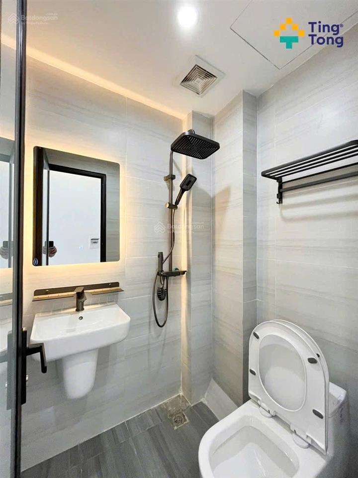 Ngay ngã tư trôitrung tâm xã hoài đức 40m26 tầng, lô gócthang máy, ôtô vào nhà, thông các ngả