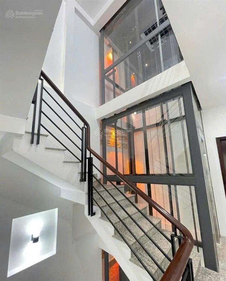 Bán nhà mặt tiền 7a thành thái phường 14 quận 10. dt 5.8x15m  hầm 5 tầng  dtcn 80m2  giá 23 tỷ