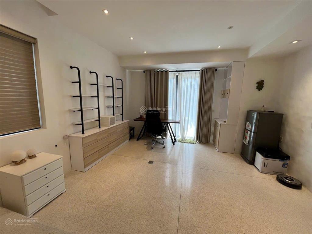 Bán nhà mặt tiền 7a thành thái phường 14 quận 10. dt 5.8x15m  hầm 5 tầng  dtcn 80m2  giá 23 tỷ