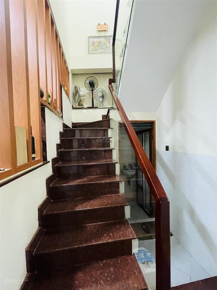 Nhà 1 trệt 1 lầu hẻm 5m đường bình chiểu, sổ hồng riêng hoàn công, giá 4.4 tỷ,  0939 415 ***