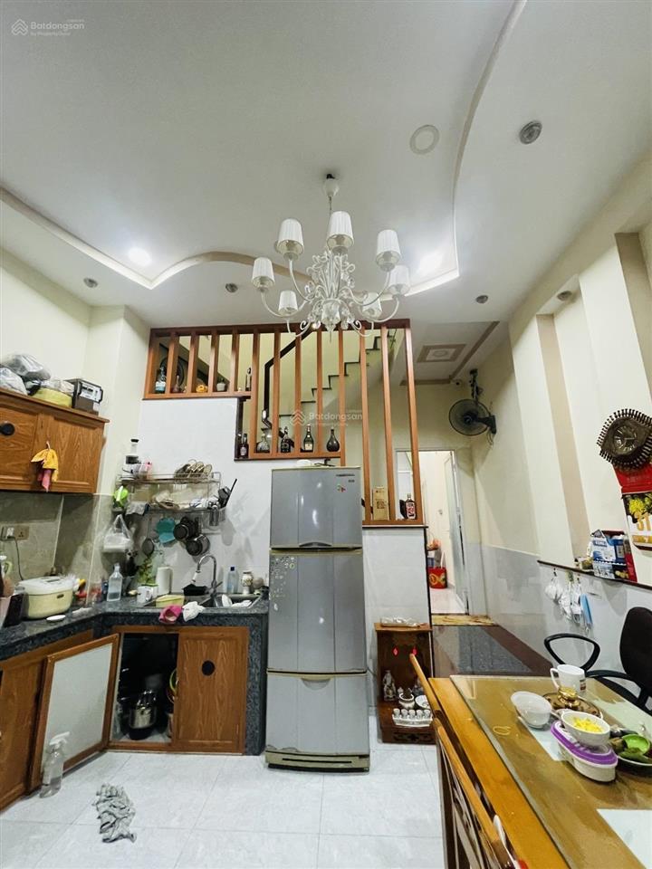 Nhà 1 trệt 1 lầu hẻm 5m đường bình chiểu, sổ hồng riêng hoàn công, giá 4.4 tỷ,  0939 415 ***