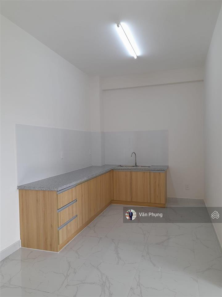 Kẹt tiền bán căn hộ chung cư gần ngã 4 bình phước vạn phúc city 2pn 2wc 70m2 có sổ hồng giá 1.950tỷ