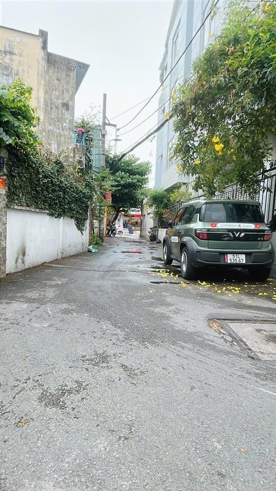 Nhà linh tây 110m2 (4x28) đường xe hỏi thông thoáng, nhà c4 tiện xây mới, sổ hồng riêng 0939 415 ***