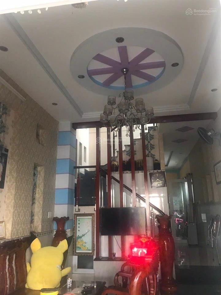 Bán nhà 4 tầng ngay siêu thị go ql1k, kế bên làng đại học, xe hơi ngủ trong nhà sử dụng 180m2 4x17m