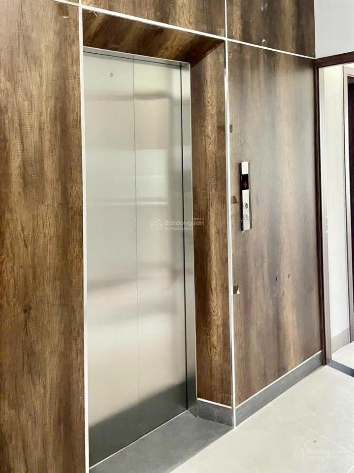 Bán toà căn hộ fpt 5,5 tầng  dòng tiền cực tốt  mới  đẹp  đã hoàn công