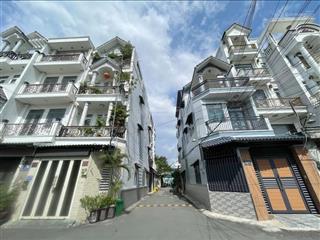 Hẻm ô tô 1/ dương quảng hàm  70m2  ngang 4.5m  3 tầng