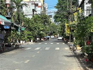 Có thang máy hẻm xe hơ 5 tầng mới đẹp full nội thất  64m2 ngay st emart phan huy ích