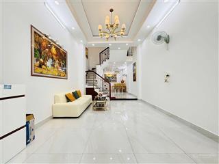 Hxh thông nguyễn thái sơn gần đh công nghiệp4 tầng mới. alo 0389 896 ***