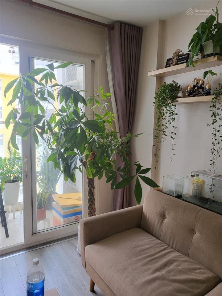 Chính chủ bán căn city gate 2pn, 2wc, view q1, căn góc, giá 2,8 tỷ