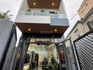 Cần bán gấp nhà nguyễn kiệm p. 9  phú nhuận, gần cv gia định, đang cho thuê 16tr/th,  0904 472 ***