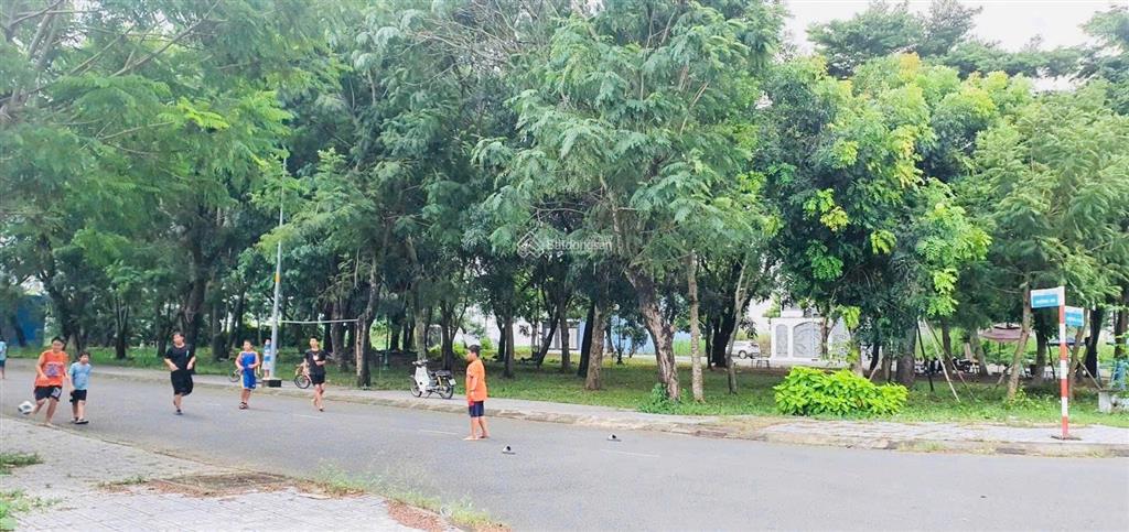 Bán gấp lô đất dự án hưng phú, đường liên phường, q9. dt 5x18m giá tốt, vị trí đẹp  0909 505 ***