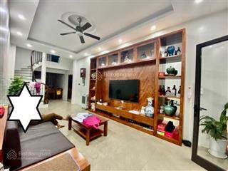 Cần bán gấp nhà phân lô phố nghĩa tân 57m2, 4t, thang máy, ô tô tránh