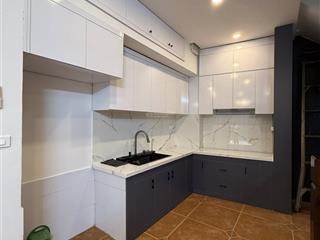 Cần bán siêu phẩm nguyễn khang 32m2, 5t, ô tô đỗ cửa, gần phố