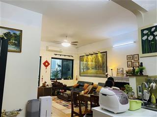 Cần bán gấp siêu phẩm chung cư 120m2, 3 phòng ngủ, lô góc view công viên