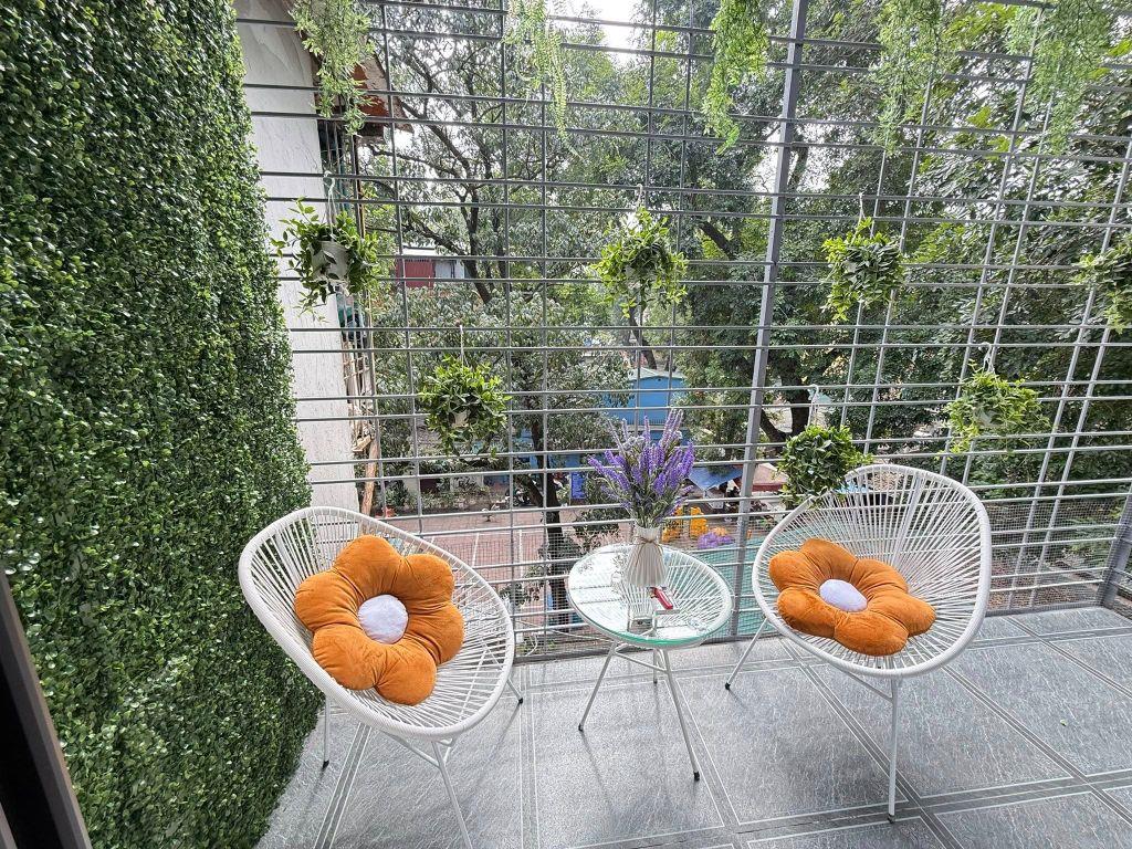 Bán căn hộ 120m2 3 ngủ, lô góc 3 mặt thoáng, có thể chia 4 ngủ, full nội thất