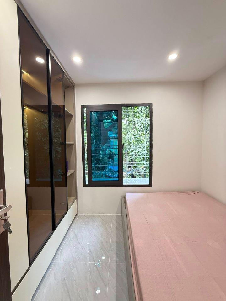 Bán căn hộ 120m2 3 ngủ, lô góc 3 mặt thoáng, có thể chia 4 ngủ, full nội thất