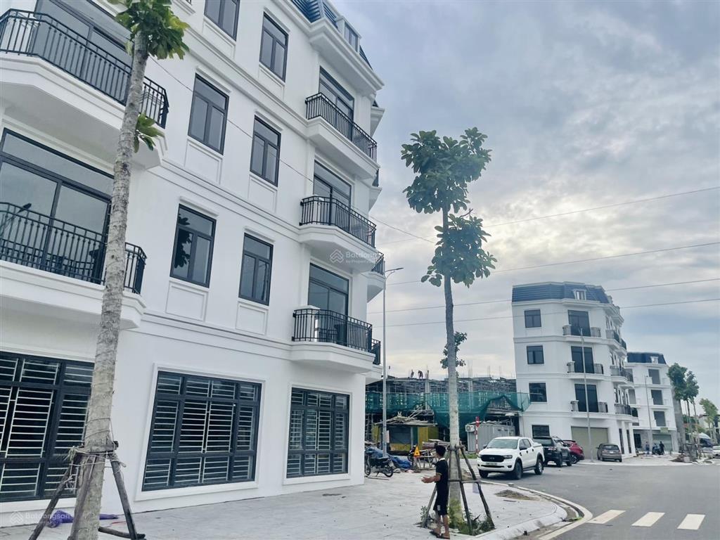 Tôi cần bán đất sổ đỏ tại kđt tây bắc ninh khánh  quang châu, vị trí trung tâm giá tốt nhất