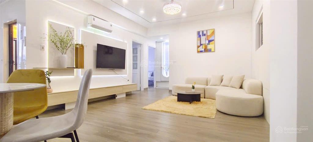 Cần bán gấp căn chung cư 3 ngủ phố trần hữu dực giá tốt full đồ về ở luôn bay gấp