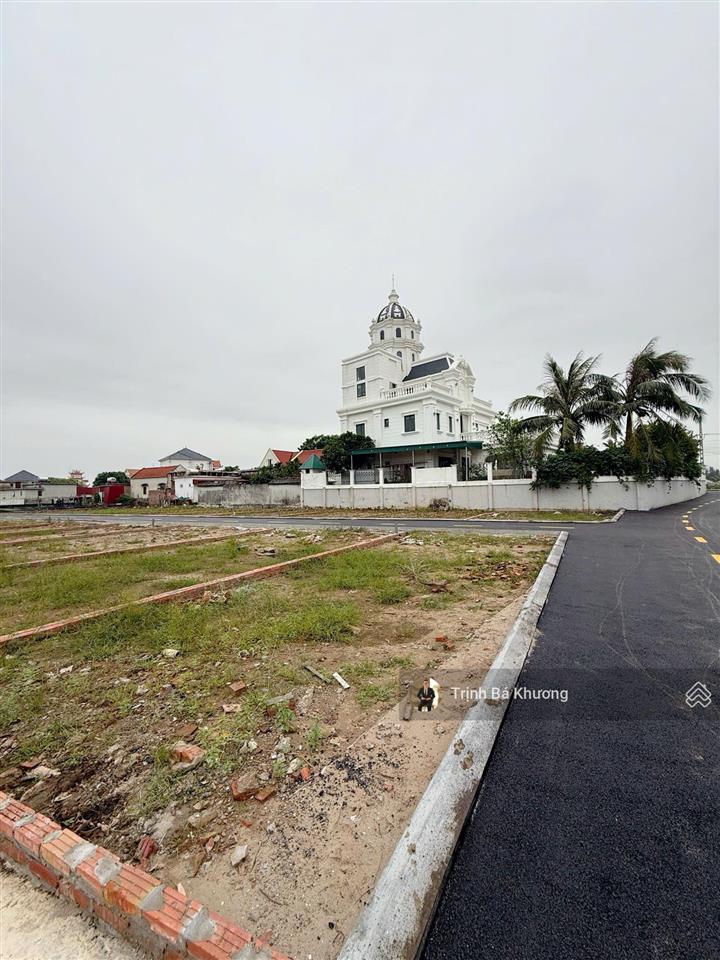 1,3 tỷ biệt thự trắng, khu công nghiệp vsip