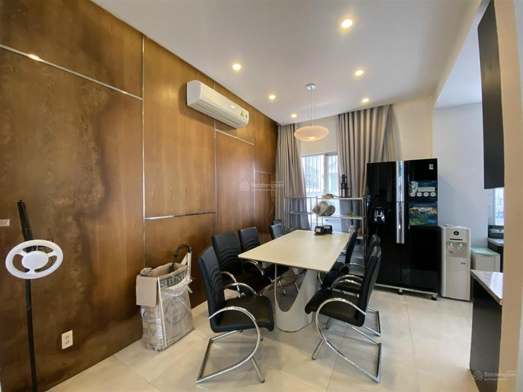 Chính chủ cần bán căn biệt thự liền hưng thái khu compound an ninh nhất tại phú mỹ hưng 27 tỷ