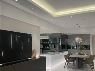 Bán căn hộ sân vườn nội thất cao cấp diện tích 180m riverside residence phú mỹ hưng giá tốt.