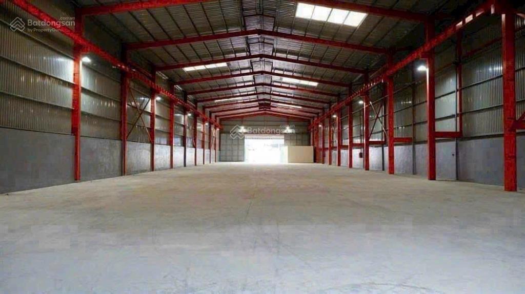 Xưởng 1700m2 1300m2 thổ cư đường xe cont, cách quốc lộ 1a 100m, gần cầu bình phước