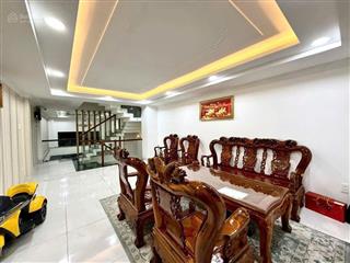 Nhà gần uỷ ban quận 12, nhà 5 tầng đường xe hơi 8m, khu dân trí cao qua gò vấp 5 phút