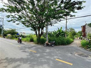 Đất đẹp vuông vức, cách đặng thúc vịnh 500m, đường xe hơi đến đất, có giá tốt cho khách thiện chí