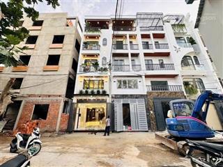 Nhà gần chợ thạnh xuân, nhà mới xây full nội thất, đường xe hơi, 4 phòng ngủ, 6wc.