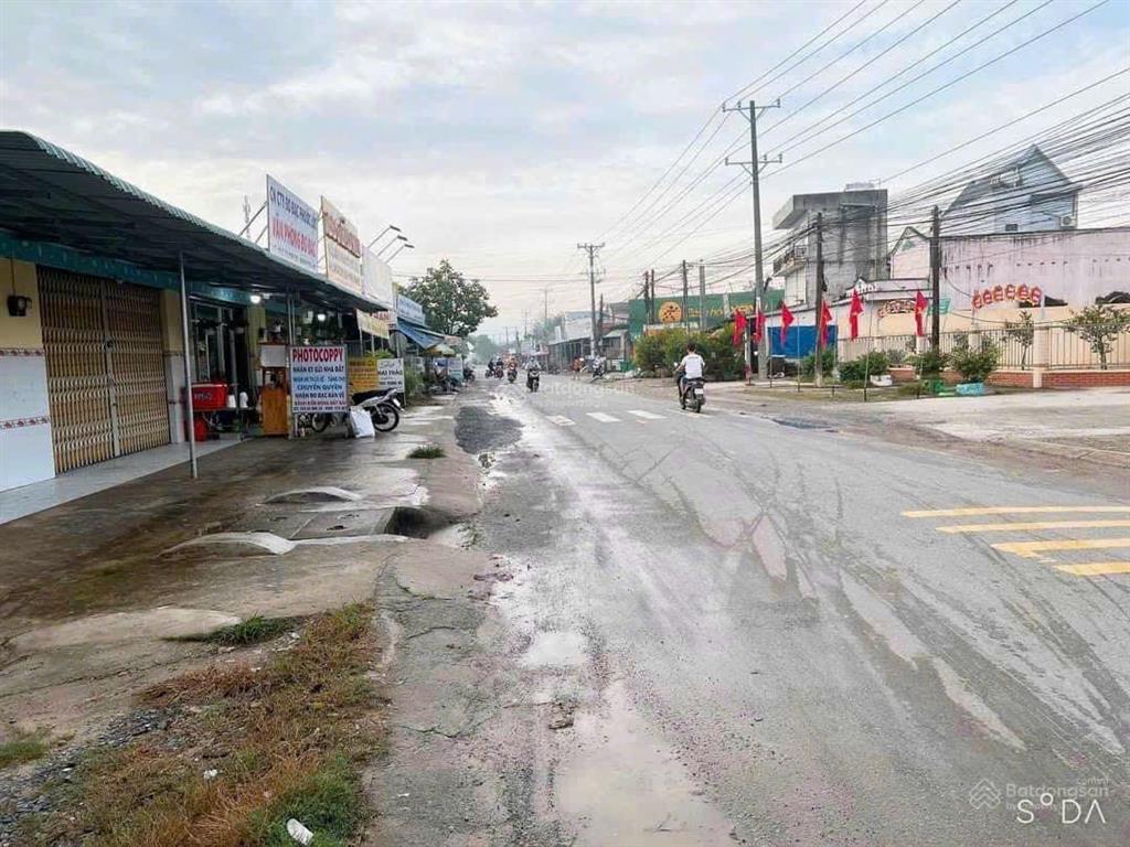 Bán bất chấp lô đất mt tl 825  an ninh đông đức hoà long an, full thổ