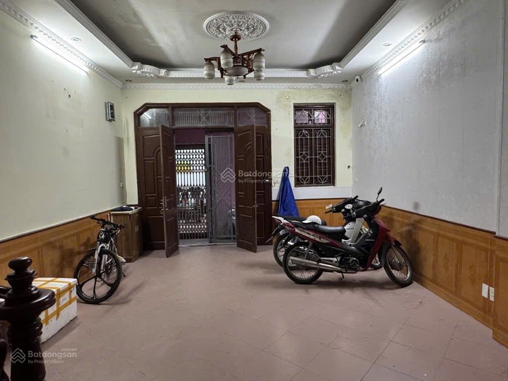 Bán đất mặt phố xây nhà 7 tầng, tòa văn phòng bùi xương trạch 125m chào 31.99 tỷ.