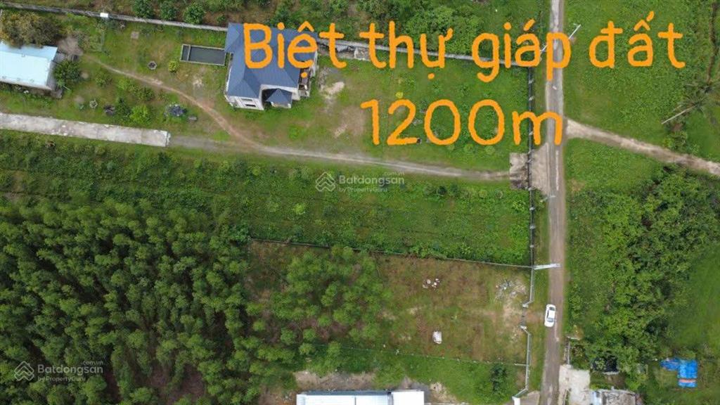 Đất đà nẵng gần khu thương mại tư do 1200m2 có 200m2 đất ở giá 3ty5tại thôn trung nghĩa xã bà nà