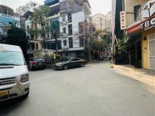 Bán nhà riêng 193 trung kính 3 ô tô tránh hầm để xe 70m2 mt5m giá32,7tỷ  kinh doanh