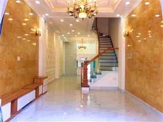 Bán nhà phố liền kề khu phân lô, linh đông, thủ đức,4 tầng, 4pn, 5wc, giá 6,9 tỷ,dt 52m2