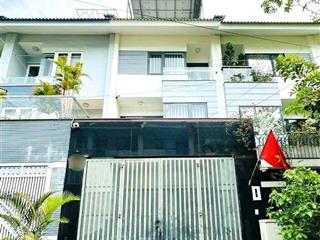 Nhà mặt tiền 1 trệt 3 lầu sân thượng, ngay cao đẳng công thương, q9 giá 14 tỷ, thu nhập 35tr/tháng