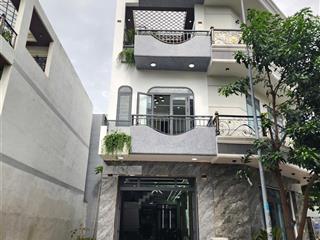 4.2 tỷ/ bán nhà 1t2l full nội thất ngay ngã tư bình chuẩn tp thuận an 64m2 gần nhà thờ bà trà
