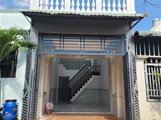 2.5 tỷ/bán nhà cấp 4 gác lửng gần trường học lê thị trung p. bình chuẩn tp thuận an, đường oto
