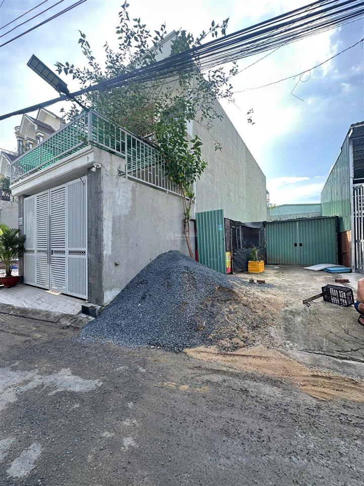 3 tỷ / bán đất mt kinh doanh bình hoà 15 gần ql13 đường thông rộng rãi xây tự do 106.2m2